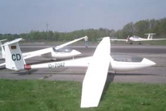 ASW19 (D-7047) Einsitziges Segelflugzeug der FAI-Clubklasse. Baujahr 1984